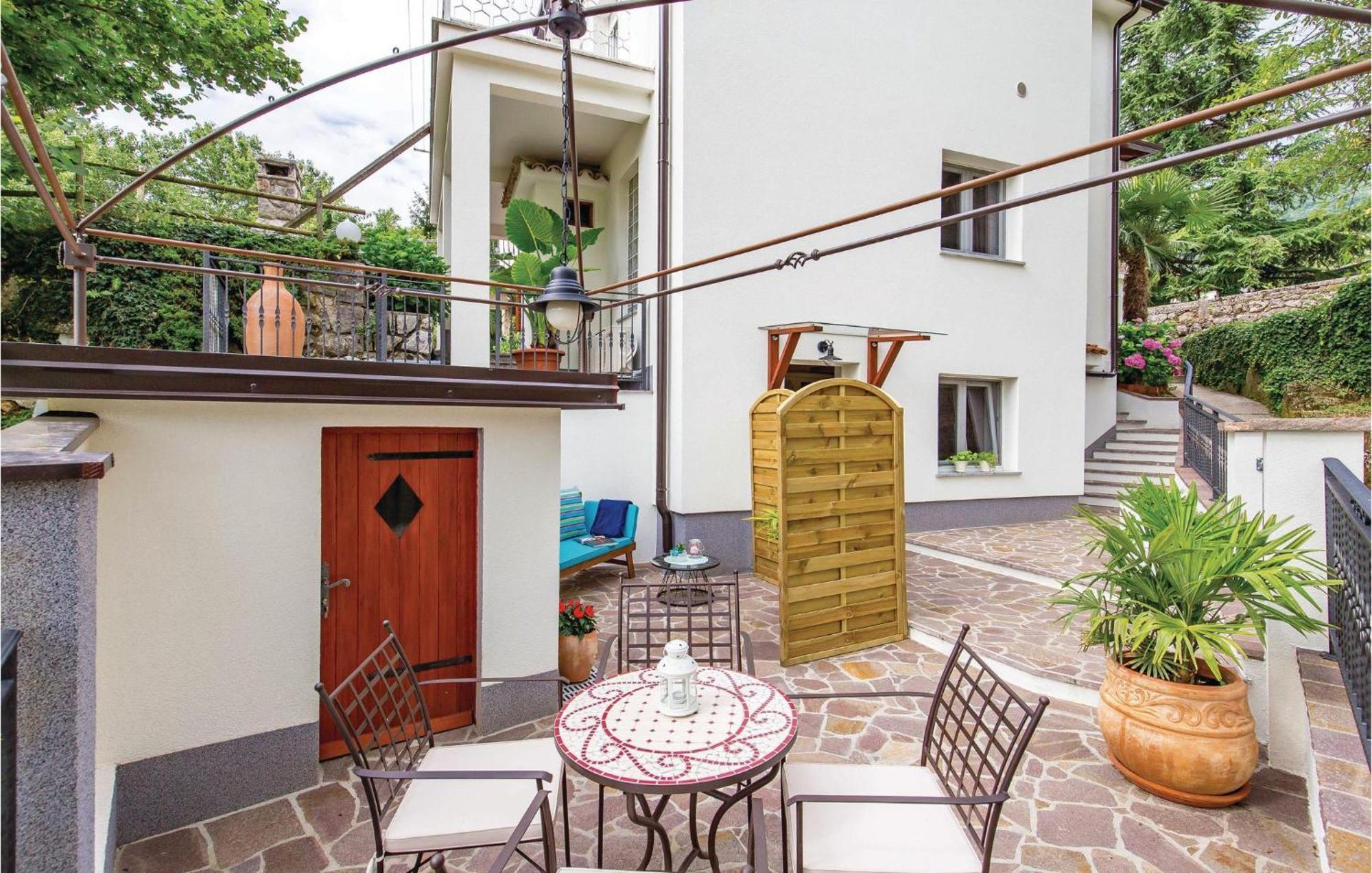 Lovely Home In Matulji With Outdoor Swimming Pool エクステリア 写真